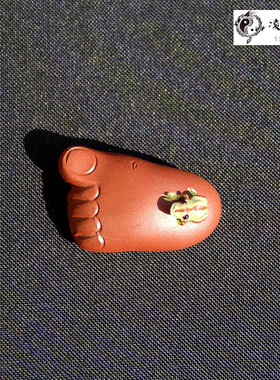 宜兴紫砂神器吐水茶宠超级Q小脚丫青蛙会喷水哦萌萌哒迷你型雕塑