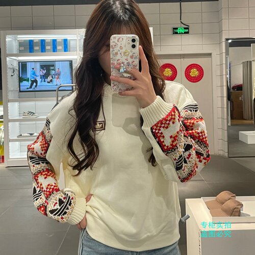 Adidas三叶草26年马年新年款女子拼接圆领套头毛衣IA8931 IA8930