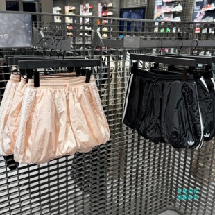 Adidas三叶草女子经典三条纹时尚舒适云朵灯笼短裤KY5067 KY5069