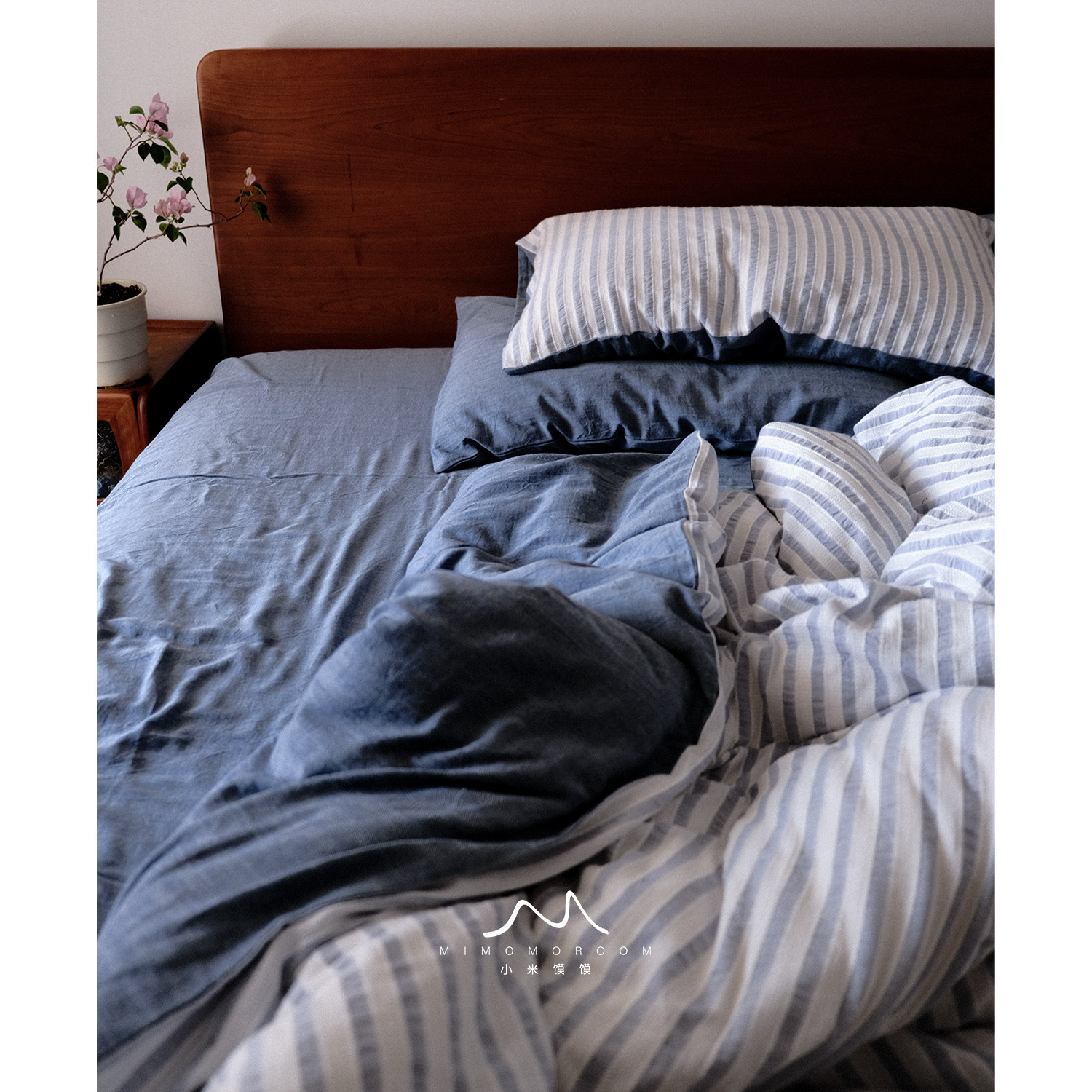 藏蓝提花条纹&middot;秋冬简约ins风纯棉被套四件套1.8m床单床笠赠1枕套
