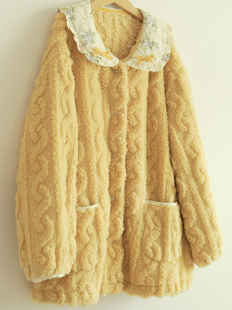 毛绒绒加厚保暖碎花黄色睡衣套装