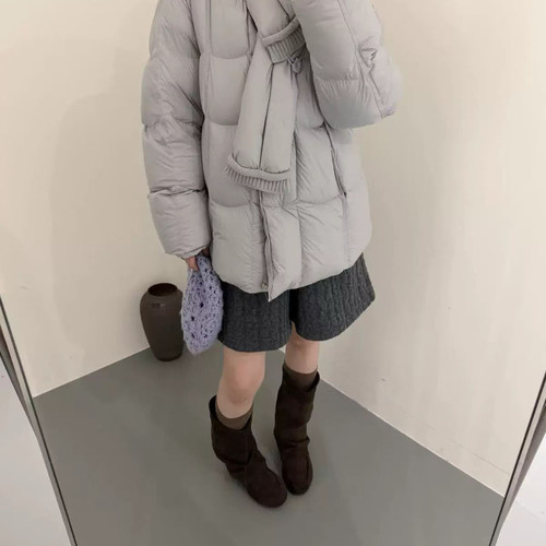 D+-冬上新170克安心绒韩系连围巾云朵泡芙保暖羽绒服外套m6688