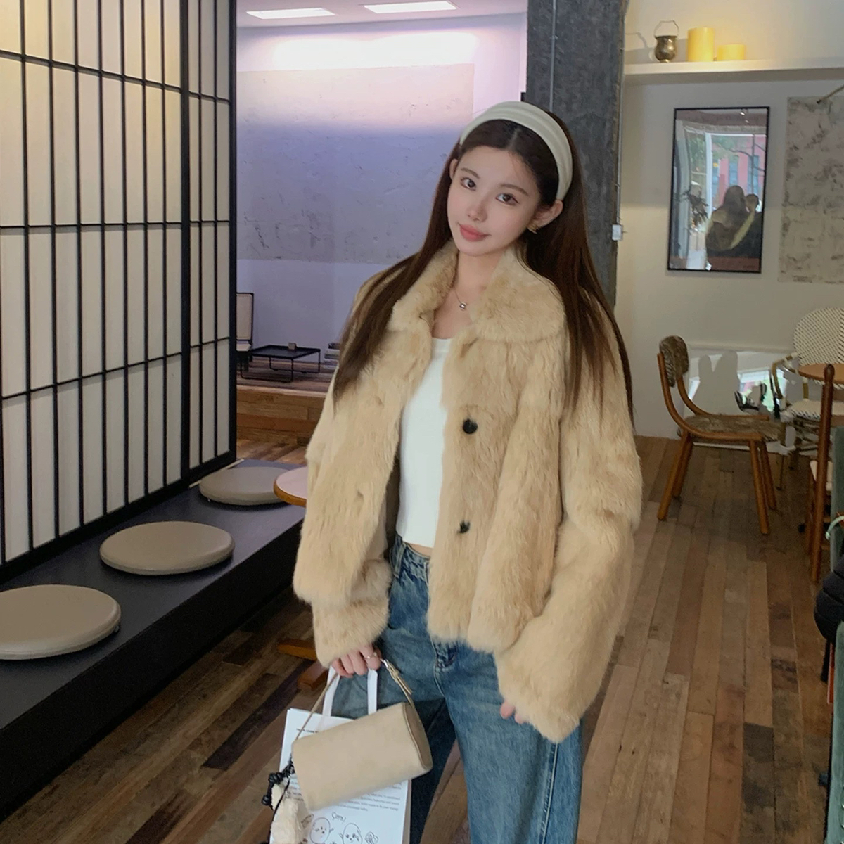 宇皮草-上新设计感宽松翻领百搭保暖皮草外套（含100兔毛）PC661