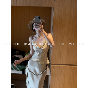 HanLu studio小众荡领斜裁麻花编织吊带人丝茶褐色收腰清冷上衣