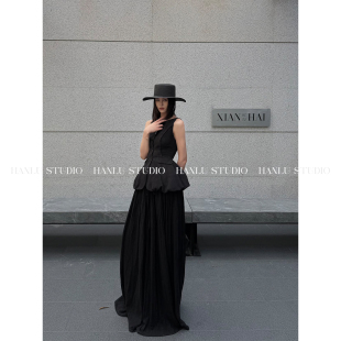 HANLU STUDIO品牌ss26原创暗纹压褶工艺松紧腰头棉麻半身裙伞裙黑
