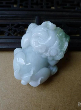 天然玉石A货挂饰精雕工艺品吊坠