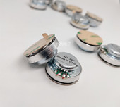 直径26MM 4欧8欧3瓦共振喇叭体感DIY 头盔音响吉他震动小音响扬声