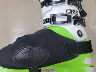 黑色雪靴套 防水保暖鞋 保护 套 双板滑雪鞋