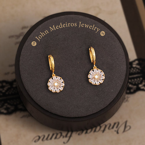 意大利john medeiro水晶雏菊耳钉高级感轻奢女款爆闪花朵领针耳环