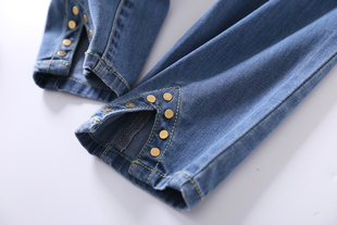 大爱款 掌柜推荐 超薄弹力后腿钉女式牛仔七分裤 显瘦有大码