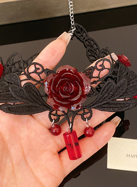 复古小众红色花朵串珠项链红玫瑰小众玫瑰花蕾丝叠戴颈链锁骨链