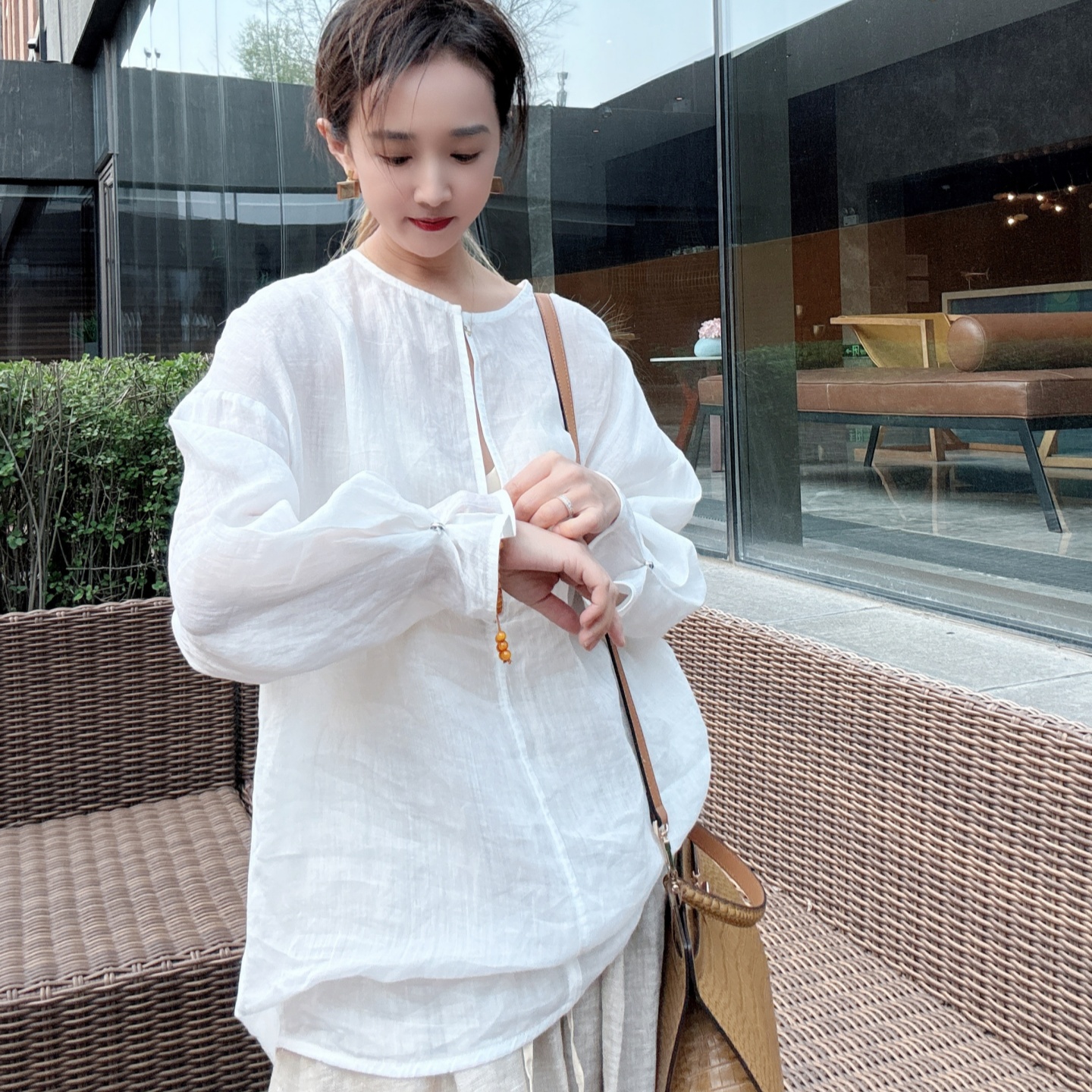 宽松洋气套头长袖亚麻薄衬衫女夏