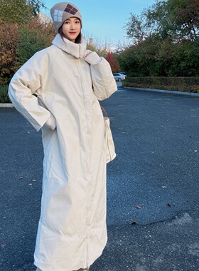 2025巨好看的羽绒服女款冬季长款过膝针织领高端大气上档次外套潮