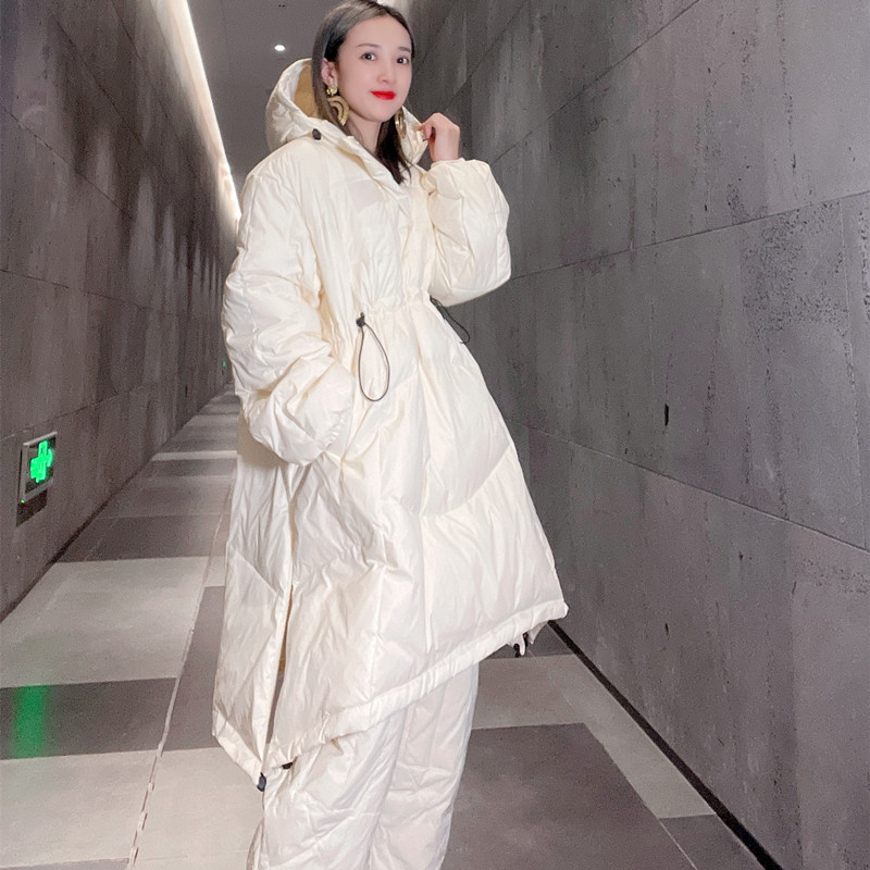 2024冬宽松时尚炸街套头羽绒服女