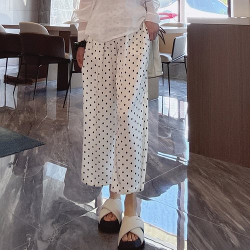 时尚百搭高级感九分宽松阔腿裤