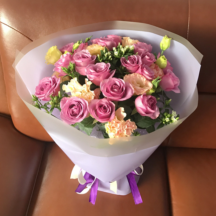 紫玫瑰鲜花花束 洋桔梗 混搭花束 高档 长春鲜花店同城速递送花