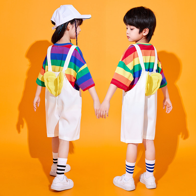 幼儿园六一表演服装儿童可爱背带裤演出服小学生合唱服啦啦队夏季