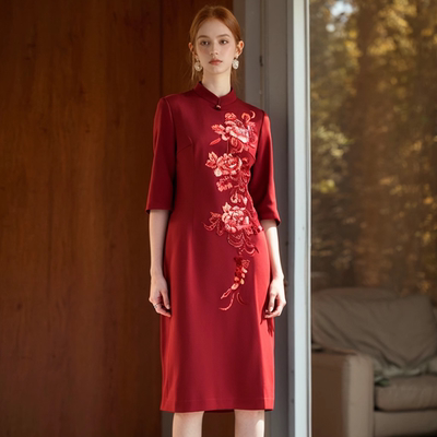 六礼旗袍礼服中式国风婚纱刺绣