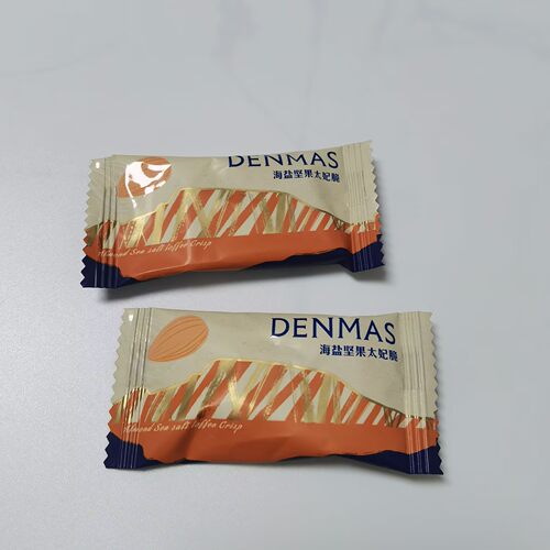 DENMAS海盐太妃杏仁脆500g约60颗