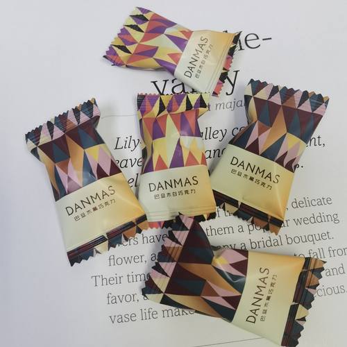 英国丹玛仕DANMAS巴旦木巧克力500g约110颗订结婚喜糖