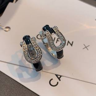 黑色宝石圈圈耳扣2026新款爆款耳饰轻奢高级感欧美小众马蹄扣耳环