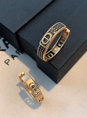 古铜色猪鼻子耳圈2025新款爆款小香风耳环轻奢高级感黑色满钻耳饰