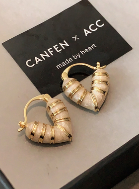 白色珐琅爱心耳扣2025新款爆款高级感金属耳饰轻奢法式风心形耳环