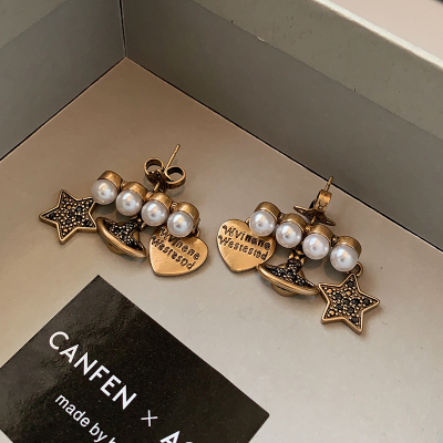 复古字母爱心西太后星球耳坠