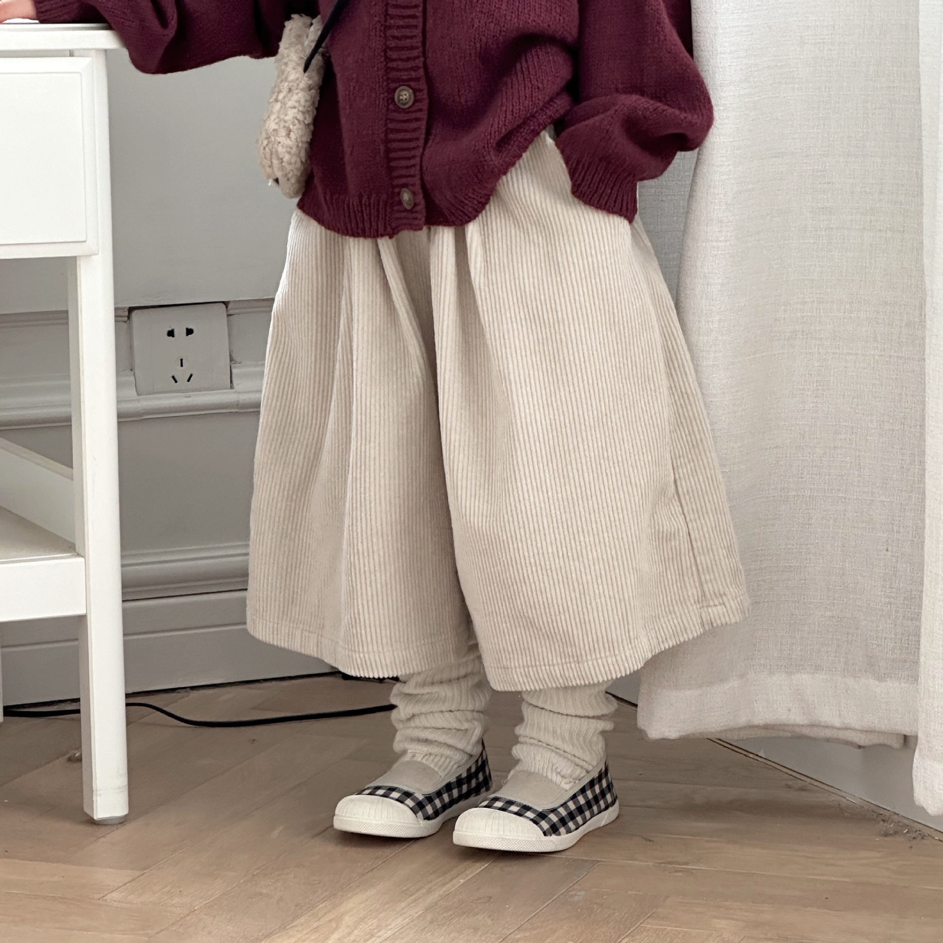 韩版童装女童灯芯绒阔腿裤25秋冬新品宝宝洋气百搭七分裤洋气裙裤,童装/婴儿装/亲子装,儿童运动裤,淘宝优惠券,粉丝福利购,淘宝优惠卷