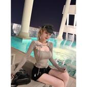 小心机可调节镂空露背修身 1件85折2件8折3件75折 上衣女打底衫