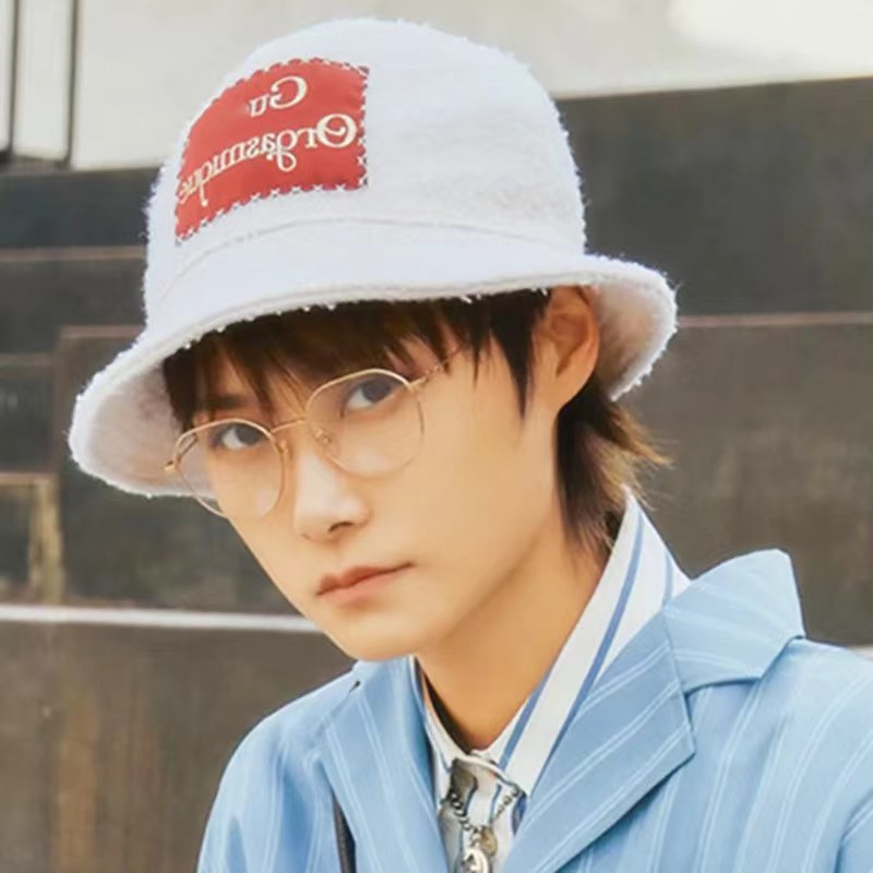 Proud Aloof P368 设计师品牌李宇春童谣同款时尚小红书平光镜