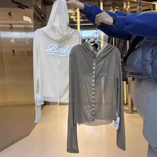 太夯了～韩国系列时尚连帽防晒服美式辣妹开衫外套女防晒衣