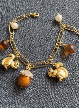 原创新款甜美可爱松鼠珐琅釉松果橙色小橘子手链 饰品女