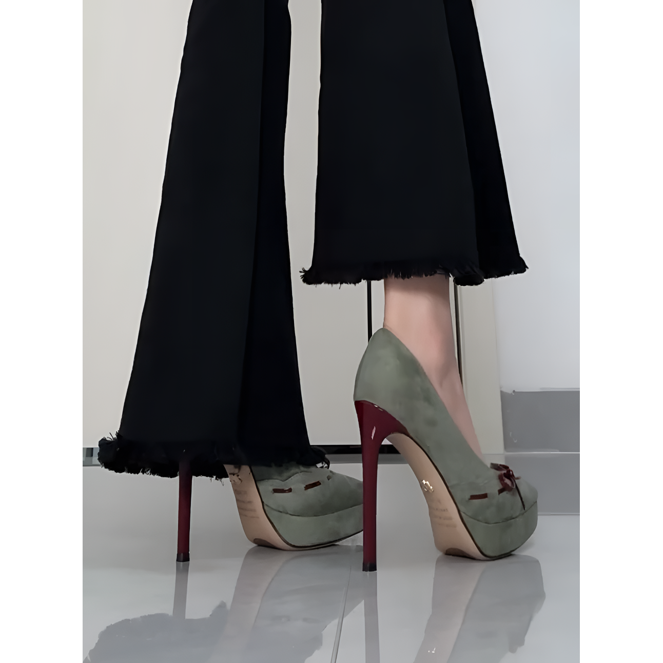 绿色精致绝美防水台高跟鞋女2025圆头蝴蝶结小众优雅单鞋,女鞋,深口单鞋,淘宝优惠券,粉丝福利购,淘宝优惠卷