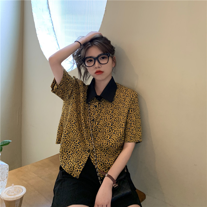 Real price real shot summer new design sense small crowd versatile show thin single breasted polo collar leopard print short sleeve shirt woman