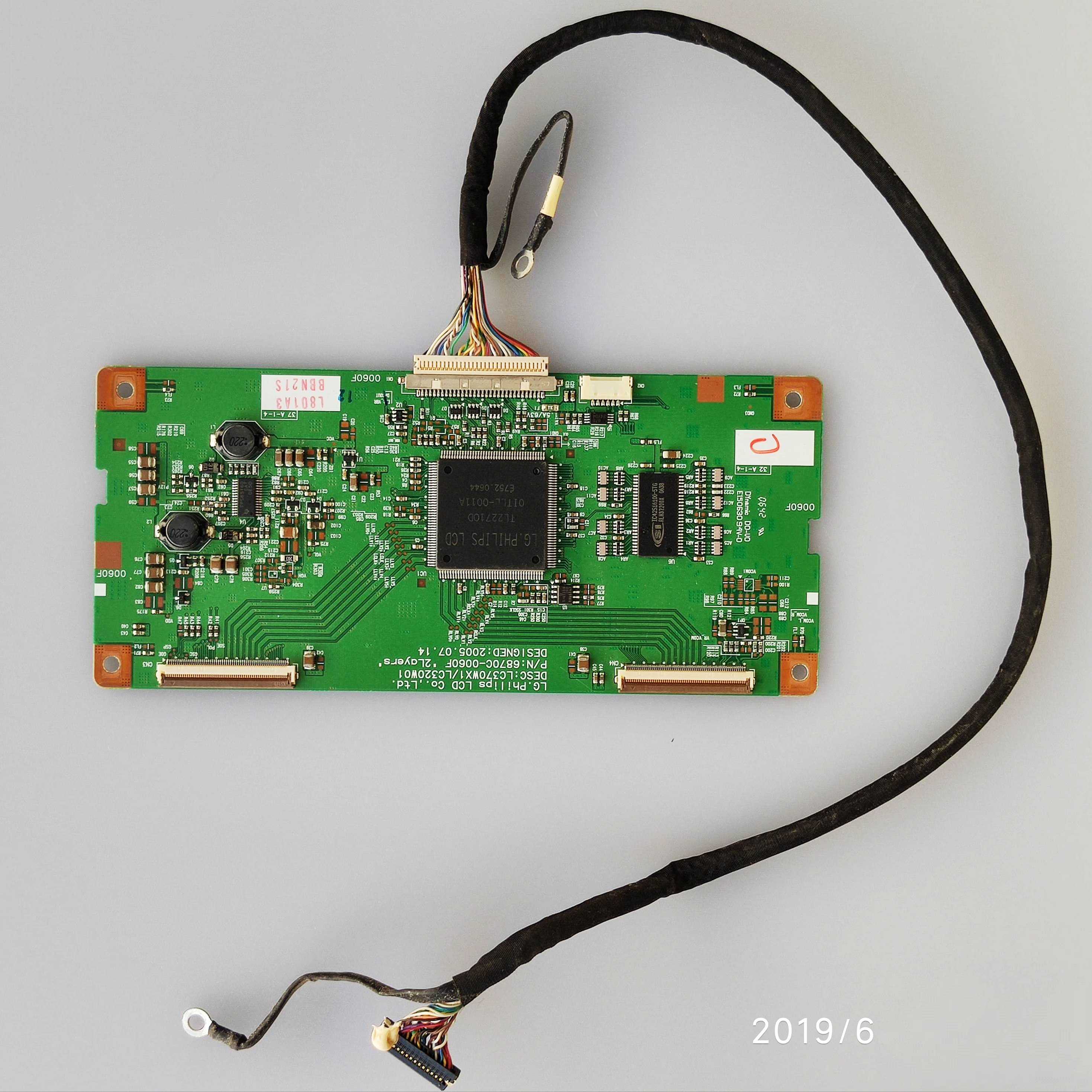 海信 TLM3737D 逻辑板 6870C-0060F屏LC370WX1(SL)(02) 屏线