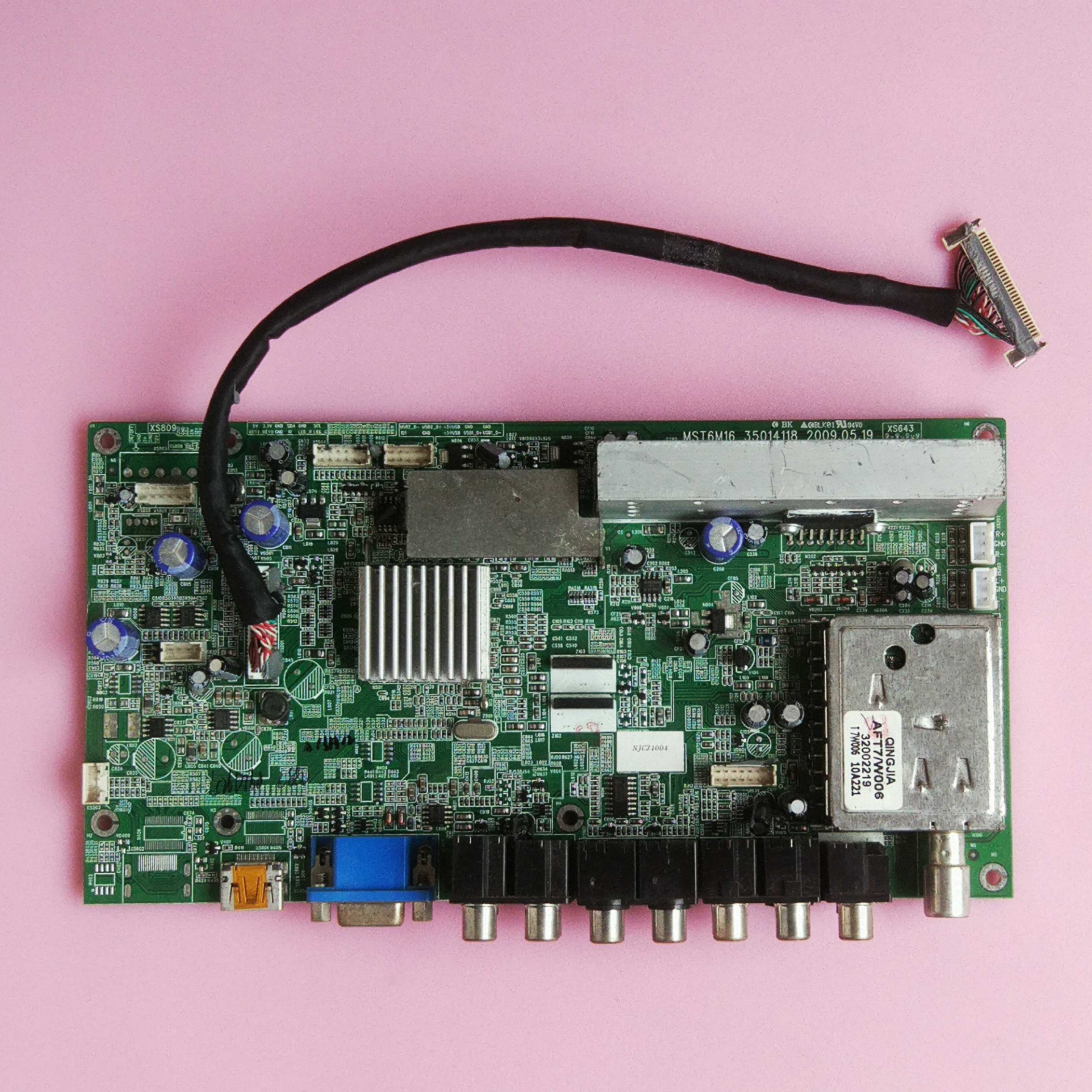 康佳LC26ES26主板 35014118 LC260WXE 屏线10