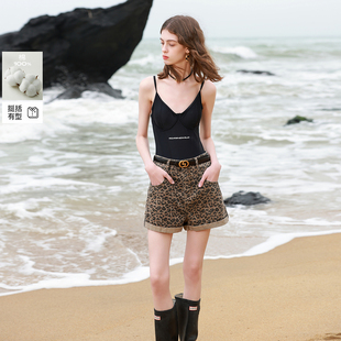 ibudu2025夏季新款宽松高腰豹纹牛仔裤纯棉阔腿裤翻边短裤女