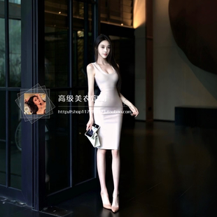 御姐高级感气质无袖 绷带裙女性感U领修身 包臀连衣裙 凝脂玫瑰