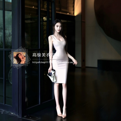御姐包臀裙绷带杏色U领无袖修身