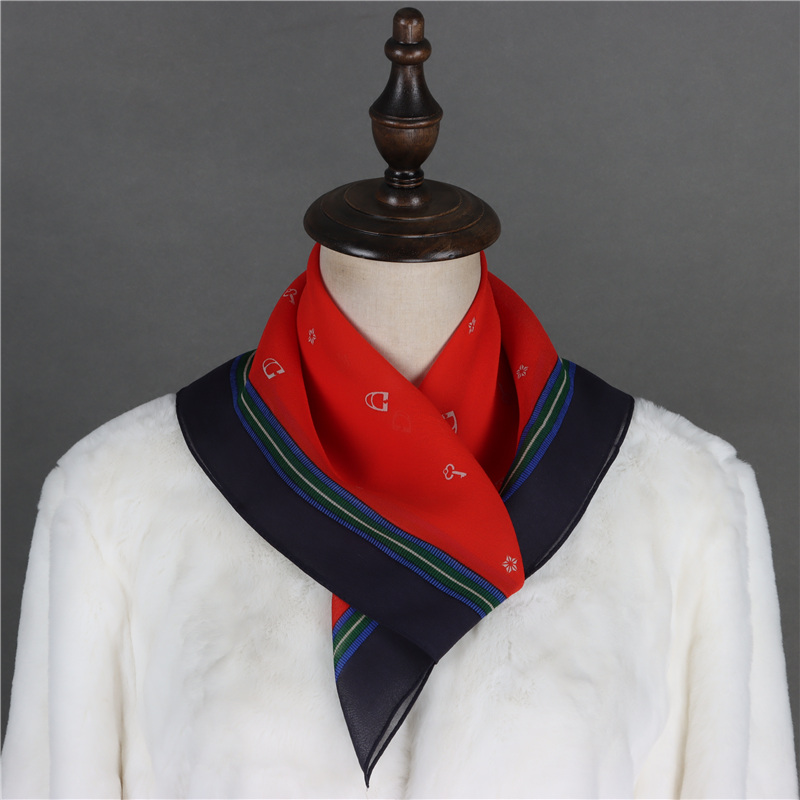 丝柔亲肤时尚印花薄款真丝方巾