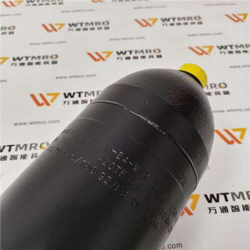 法国 蓄能器ACSL 2.5l S 11 V N 44 bar 力度克