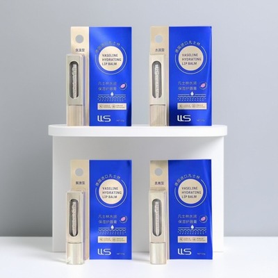 蓝莉莎锁水凡士林防干裂润唇膏