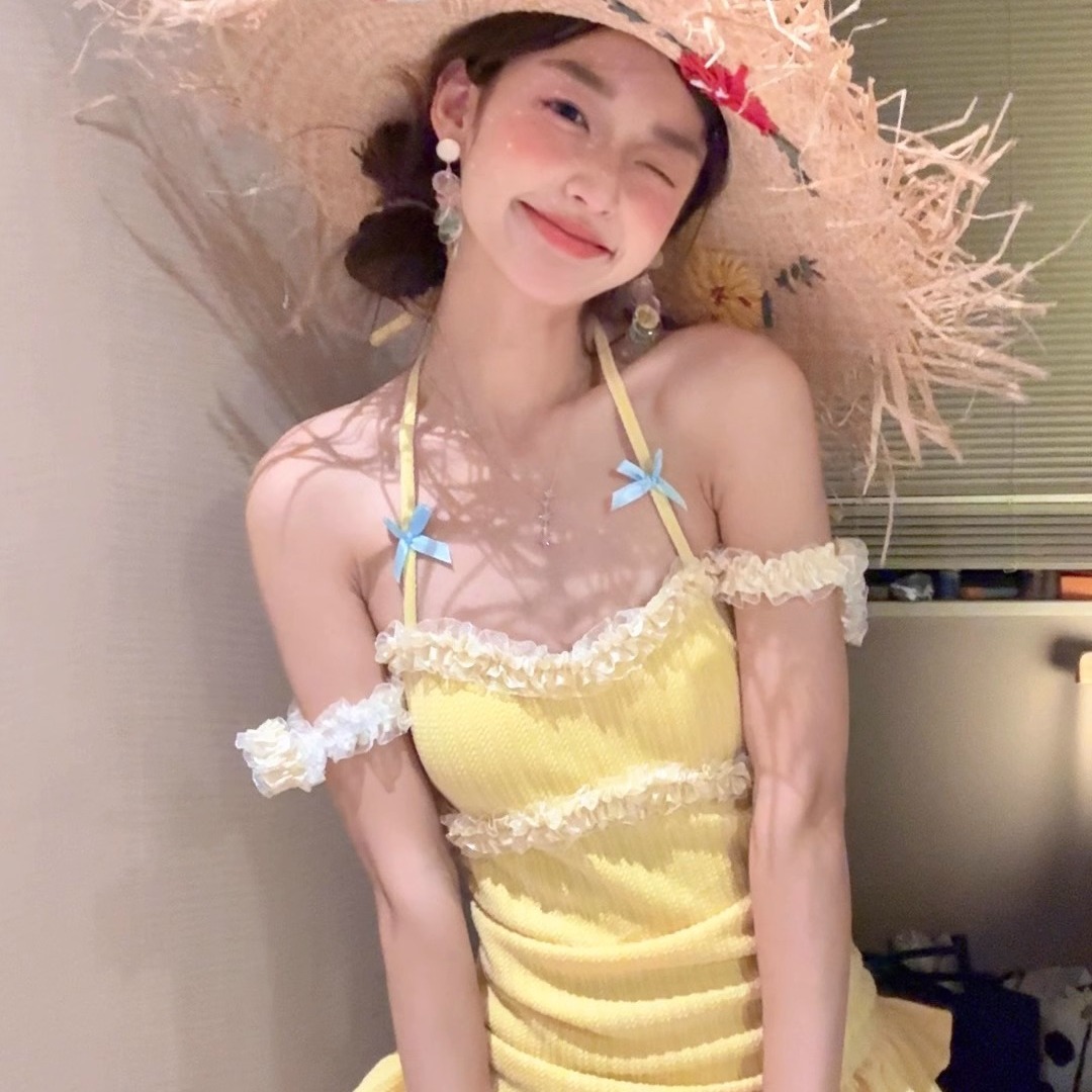 泰国小鸡黄连体泳衣女辣妹甜美少女荷叶边修身显瘦遮肉保守学生