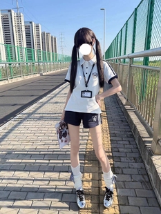 学院风校供感体操运动服白色polo衫叠穿阔腿短裤夏季休闲显瘦套装