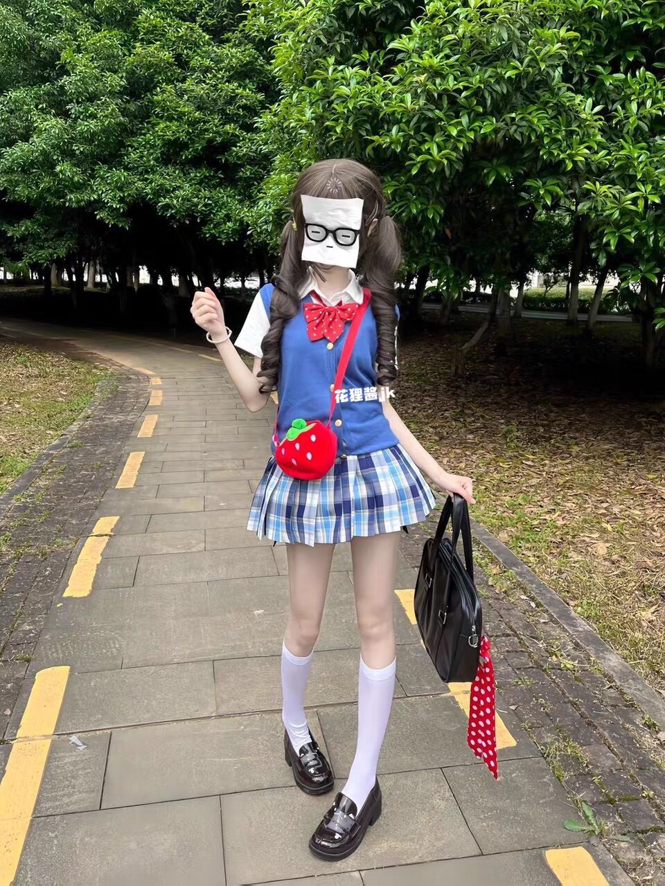 气泡水jk格裙校供感夏季纯色宝蓝开衫马甲叠穿基础短袖衬衫一整套