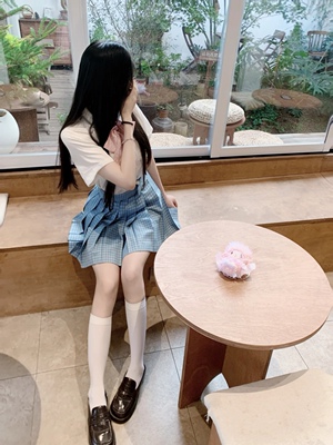松蓝Jk格裙夏季校供感学院风百搭显瘦基础款短袖白色衬衫班级校服
