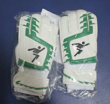 Gants de football - Ref 2593105 Image 1