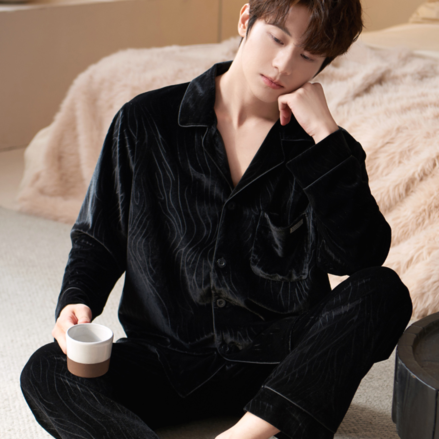 金丝绒睡衣男款春秋季保暖家居服