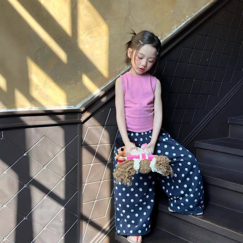 女童春夏新款洋气纯色ins风无袖背心上衣儿童韩版波点阔腿裤套装,童装/婴儿装/亲子装,套装,淘宝优惠券,粉丝福利购,淘宝优惠卷